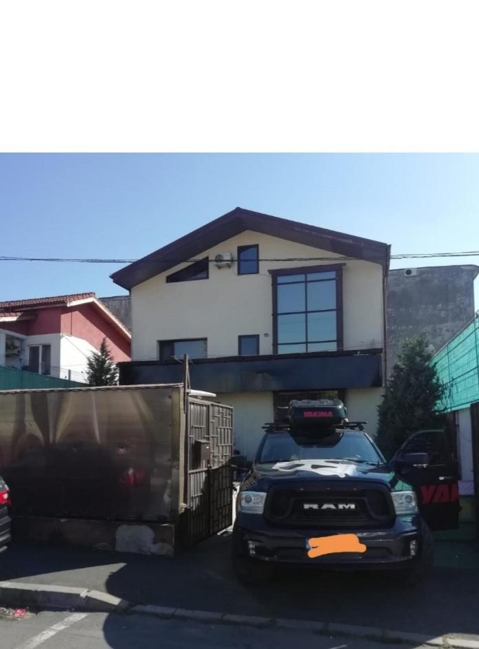 New Spacious Villa! بوخارست المظهر الخارجي الصورة